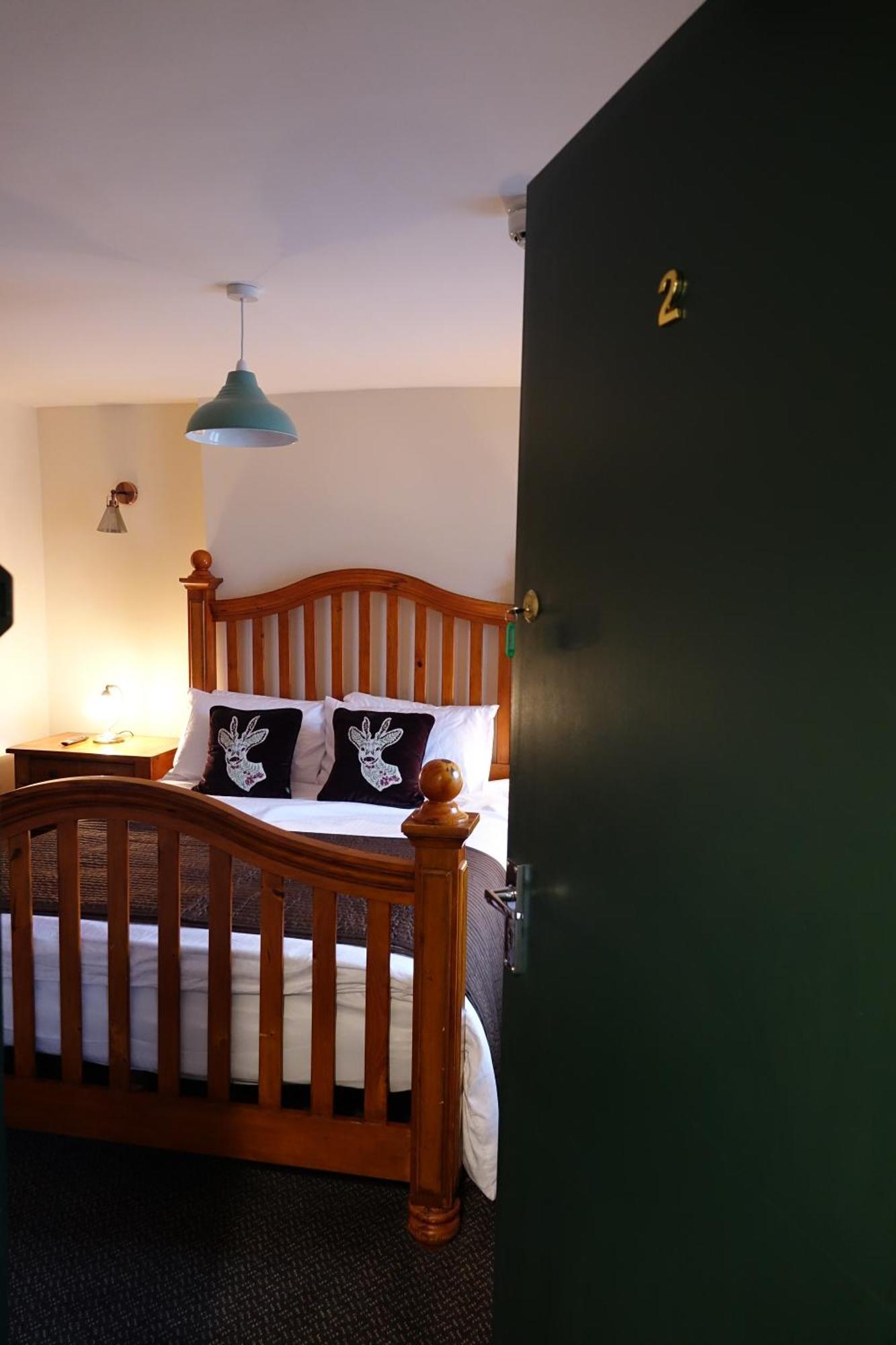 Y Gwydyr Hotel - Dolwyddelan Esterno foto
