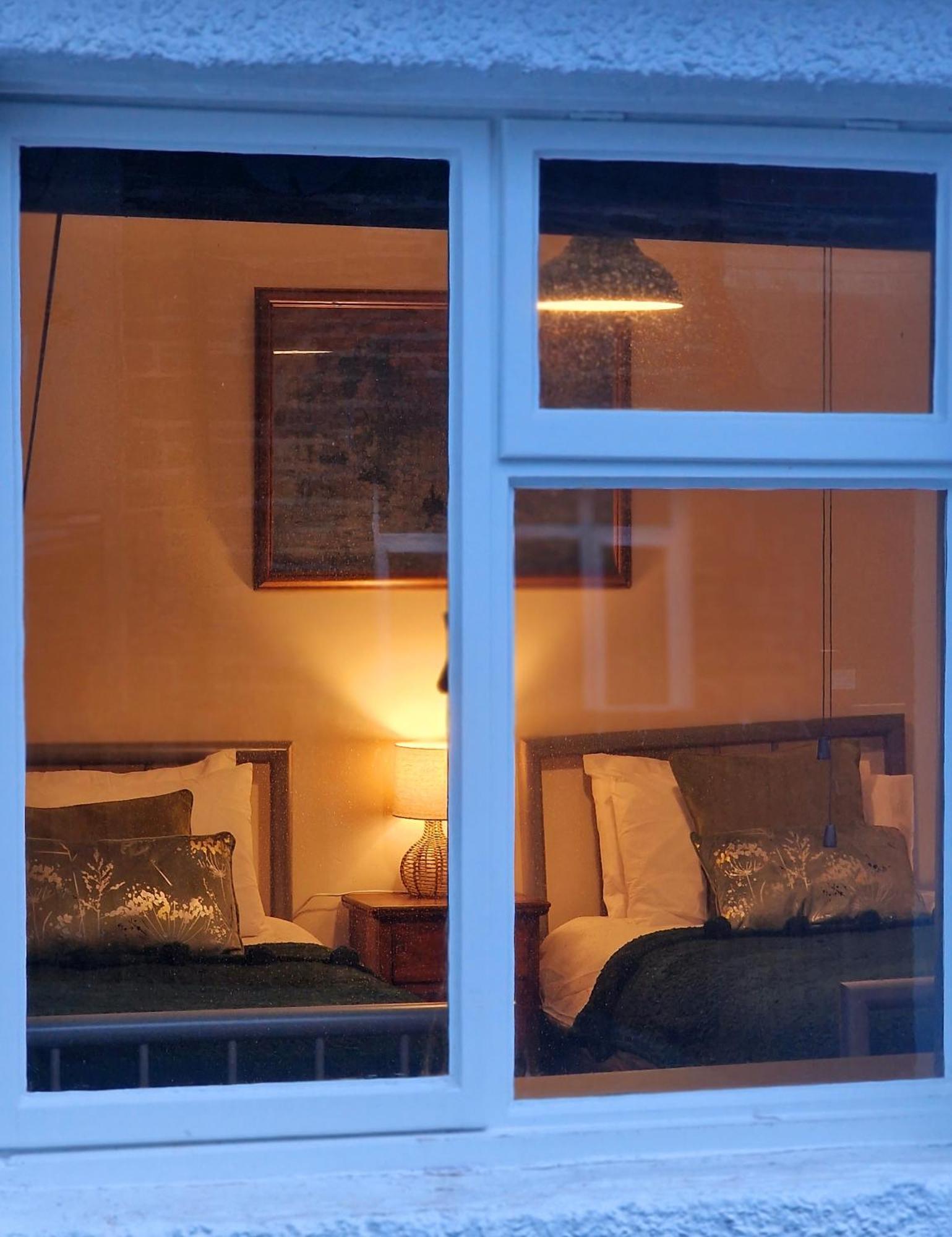 Y Gwydyr Hotel - Dolwyddelan Esterno foto